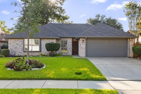 1125 Briar Oaks Drive Irving TX 75060