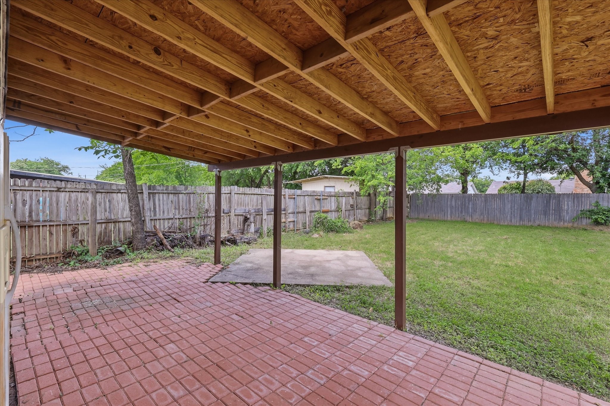 3046 Gene Lane Haltom City TX 76117
