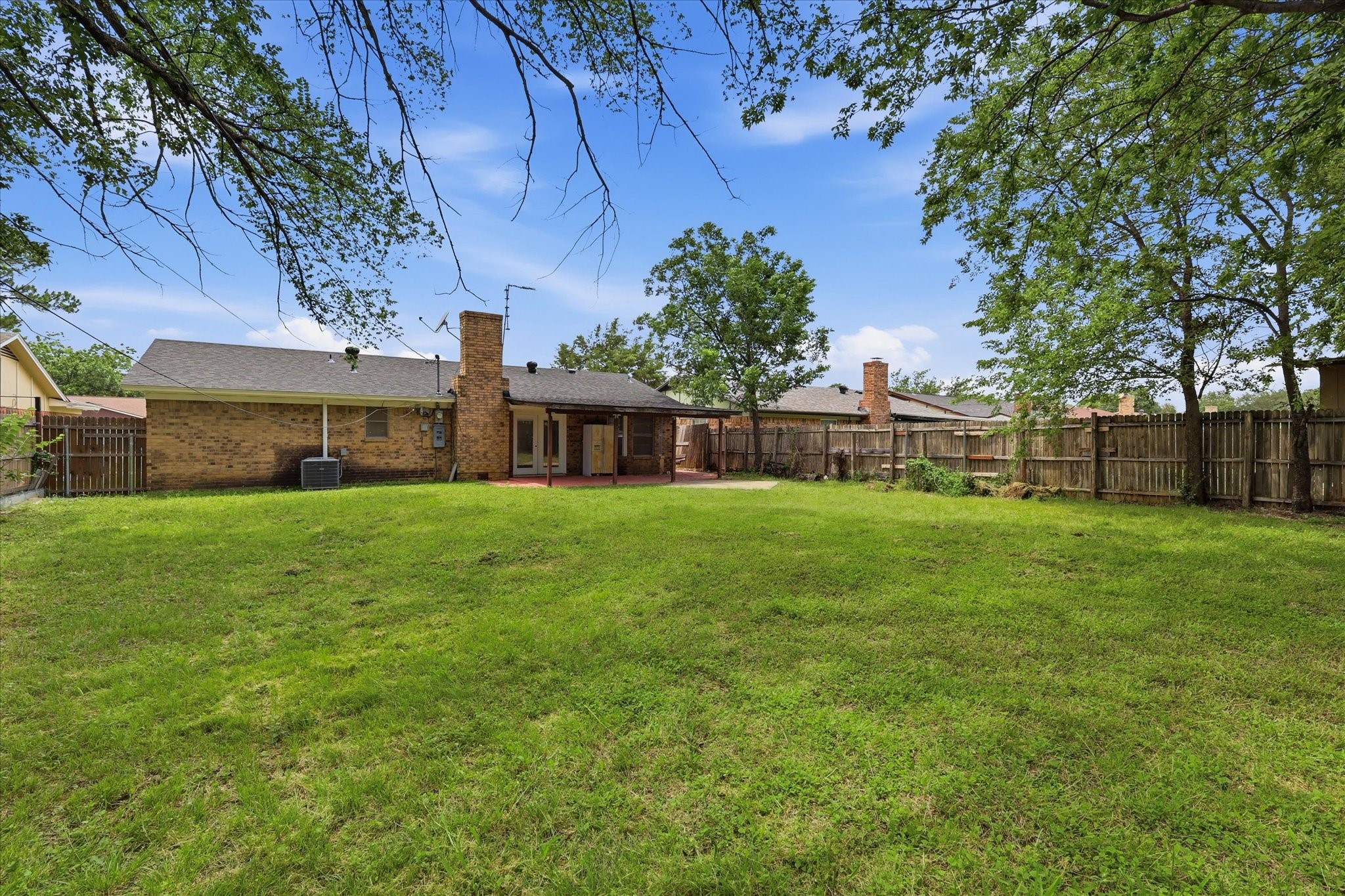 3046 Gene Lane Haltom City TX 76117