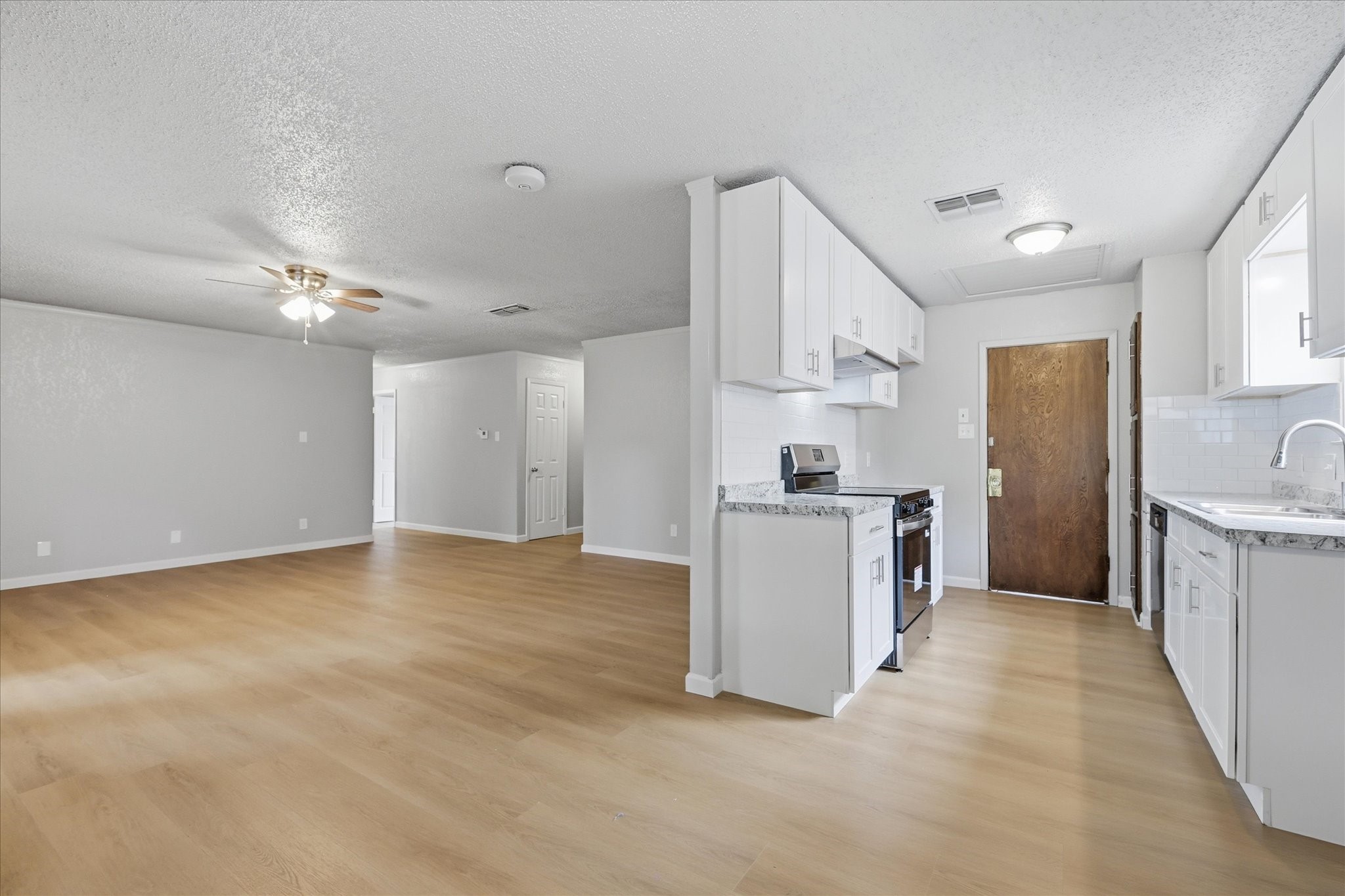 3046 Gene Lane Haltom City TX 76117