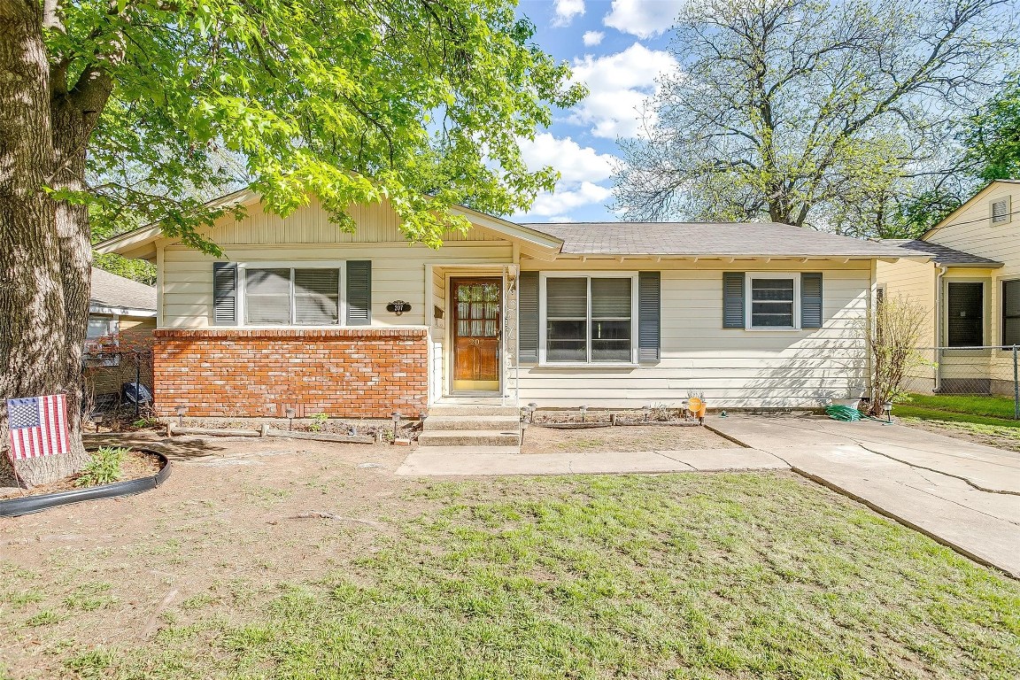 207 Euclid Street Cleburne TX 76033