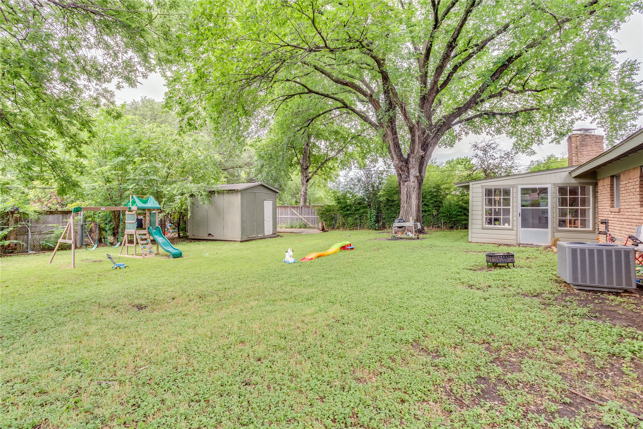 6909 Chickering Road Fort Worth TX 76116