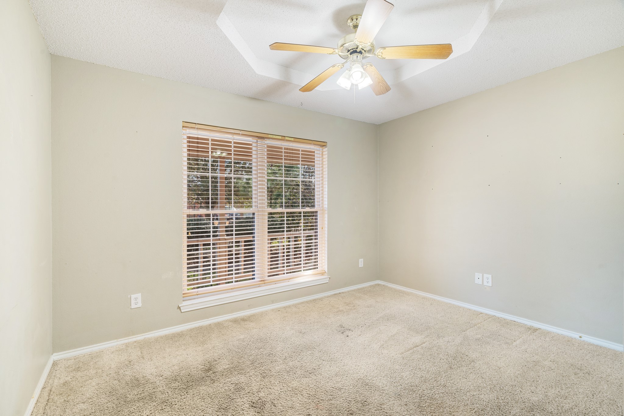 2705 Briarwood Drive Paris TX 75460