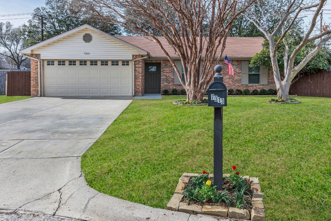 7313 Windhaven Road North Richland Hills TX 76182