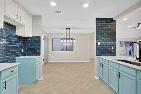 6624 Mattney Drive Dallas TX 75237