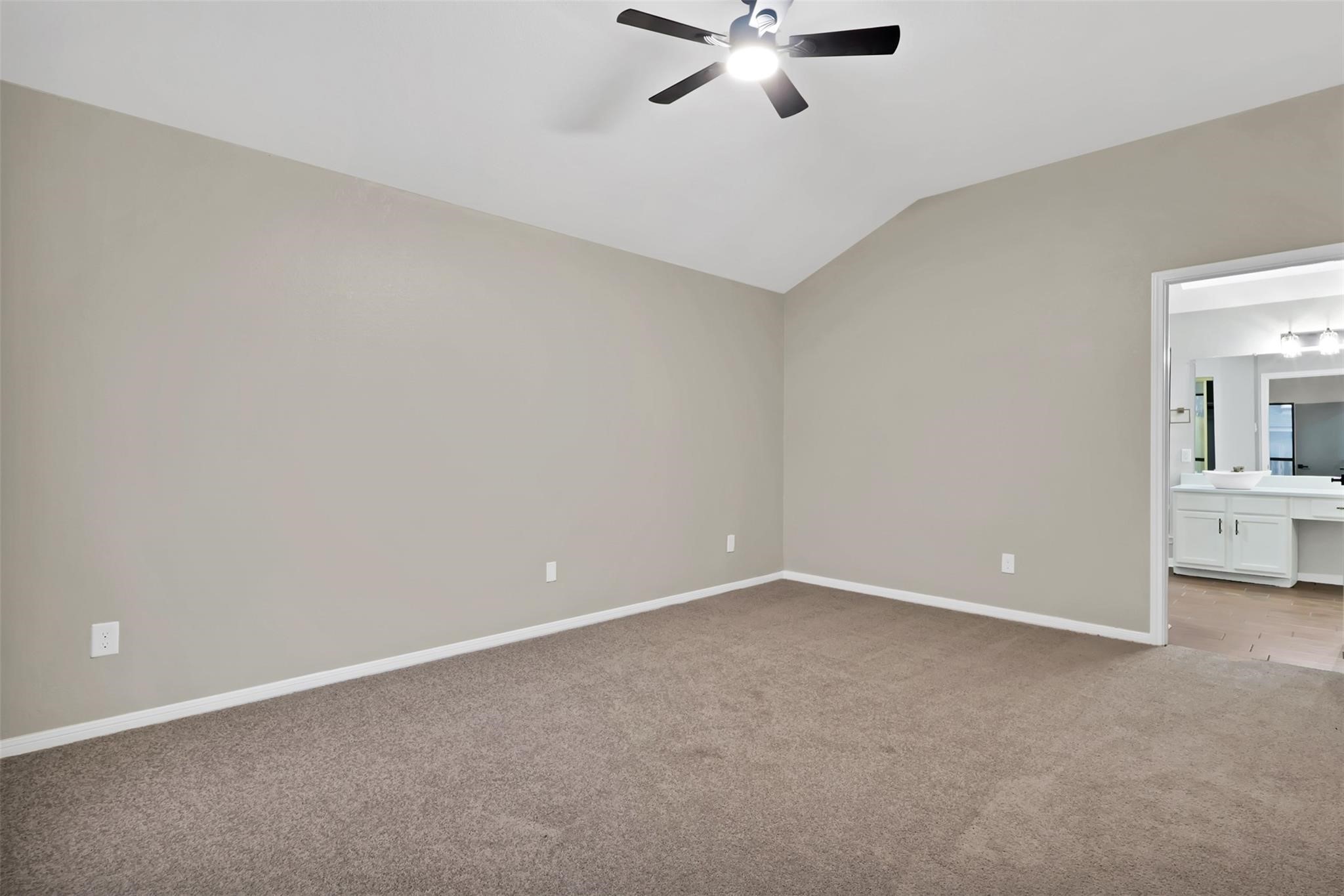 6624 Mattney Drive Dallas TX 75237