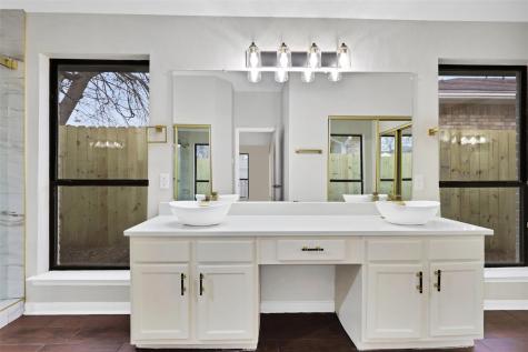 6624 Mattney Drive Dallas TX 75237