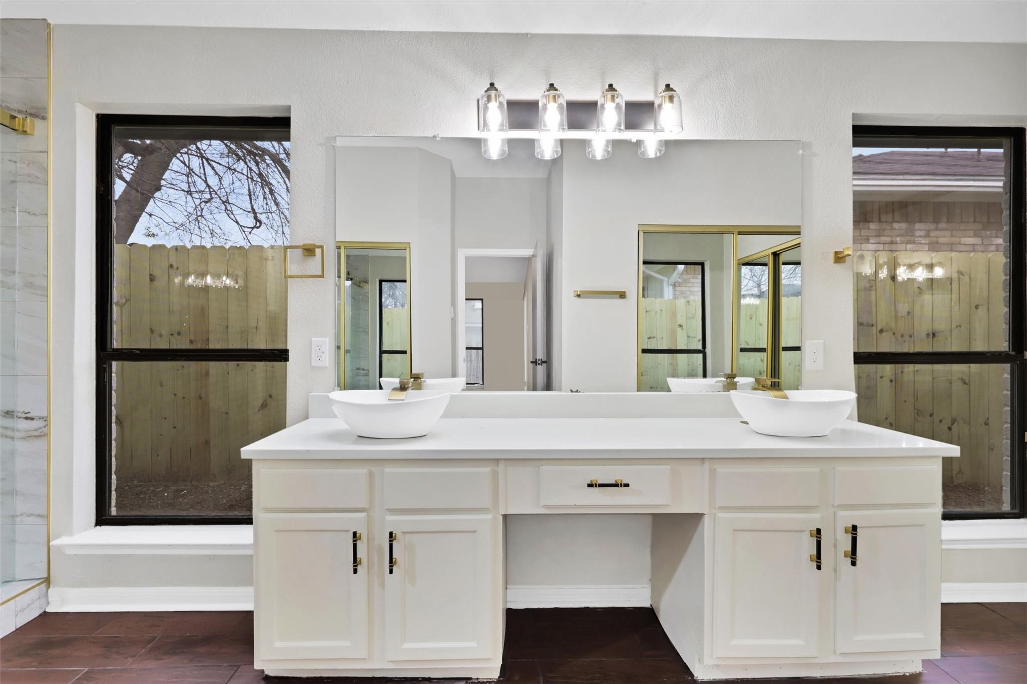6624 Mattney Drive Dallas TX 75237