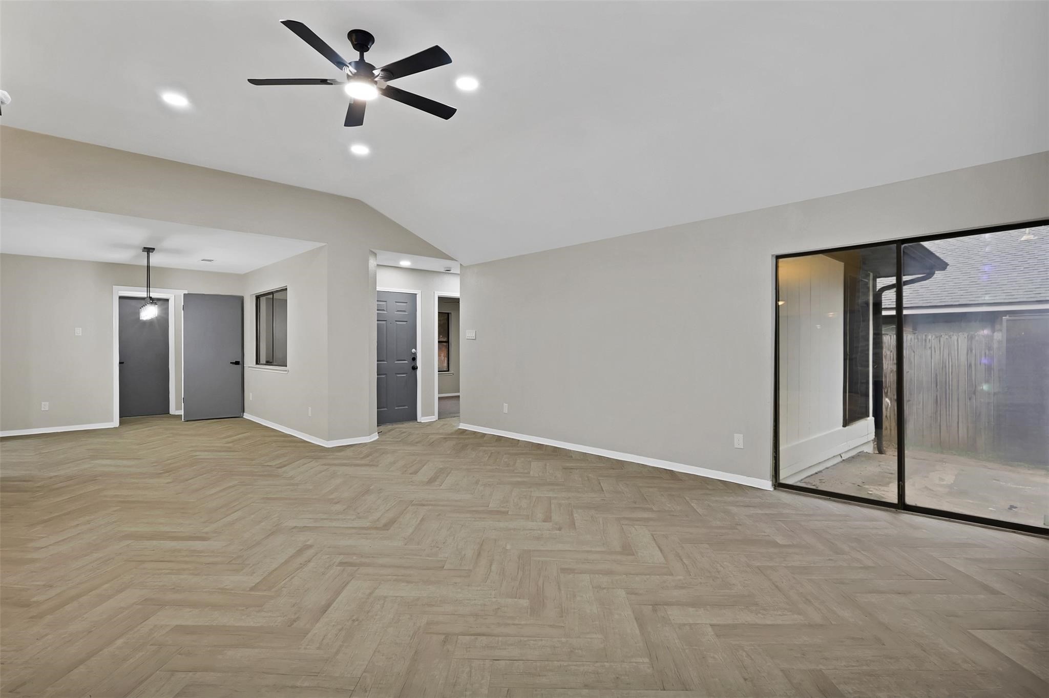 6624 Mattney Drive Dallas TX 75237