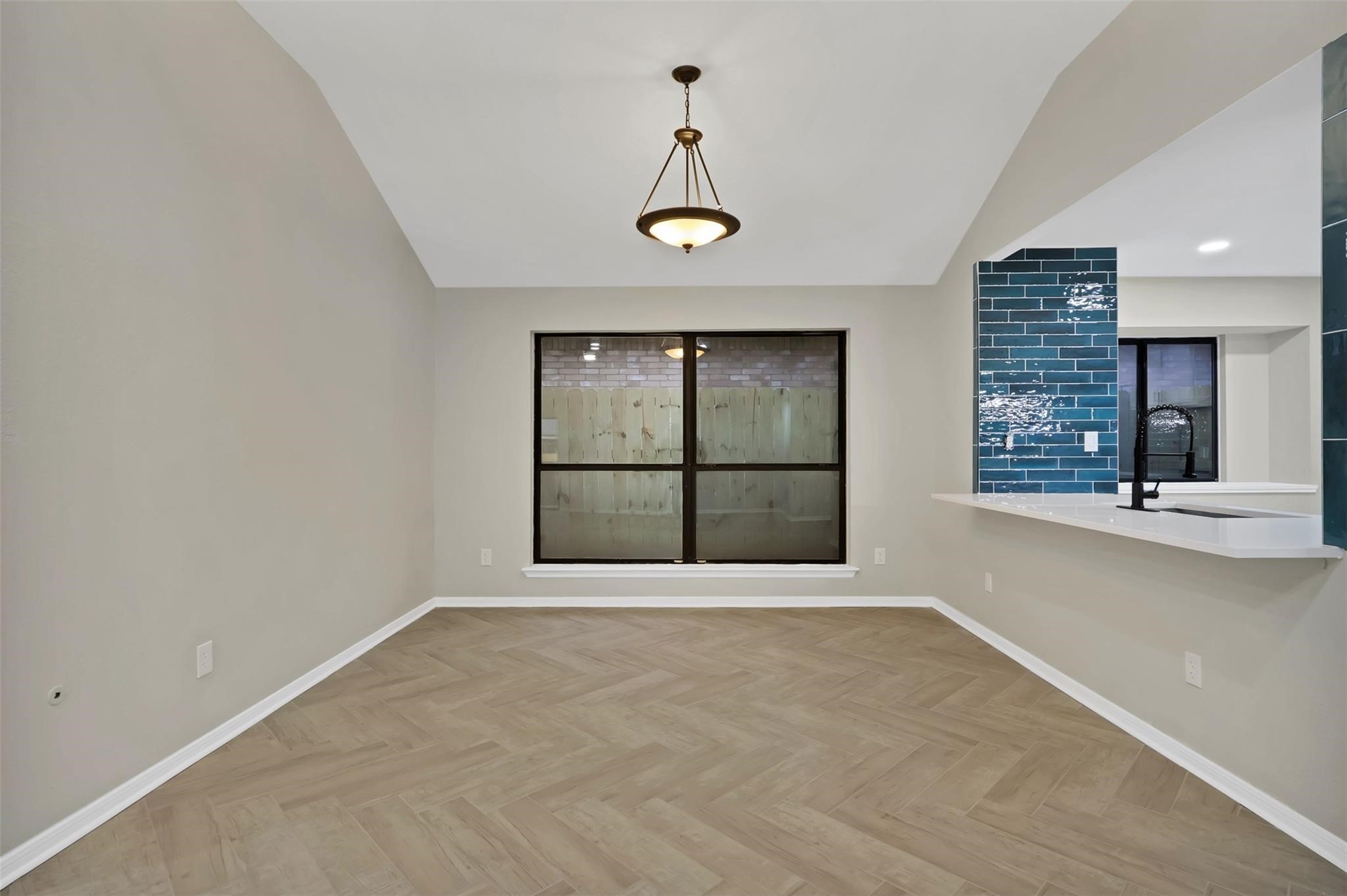 6624 Mattney Drive Dallas TX 75237