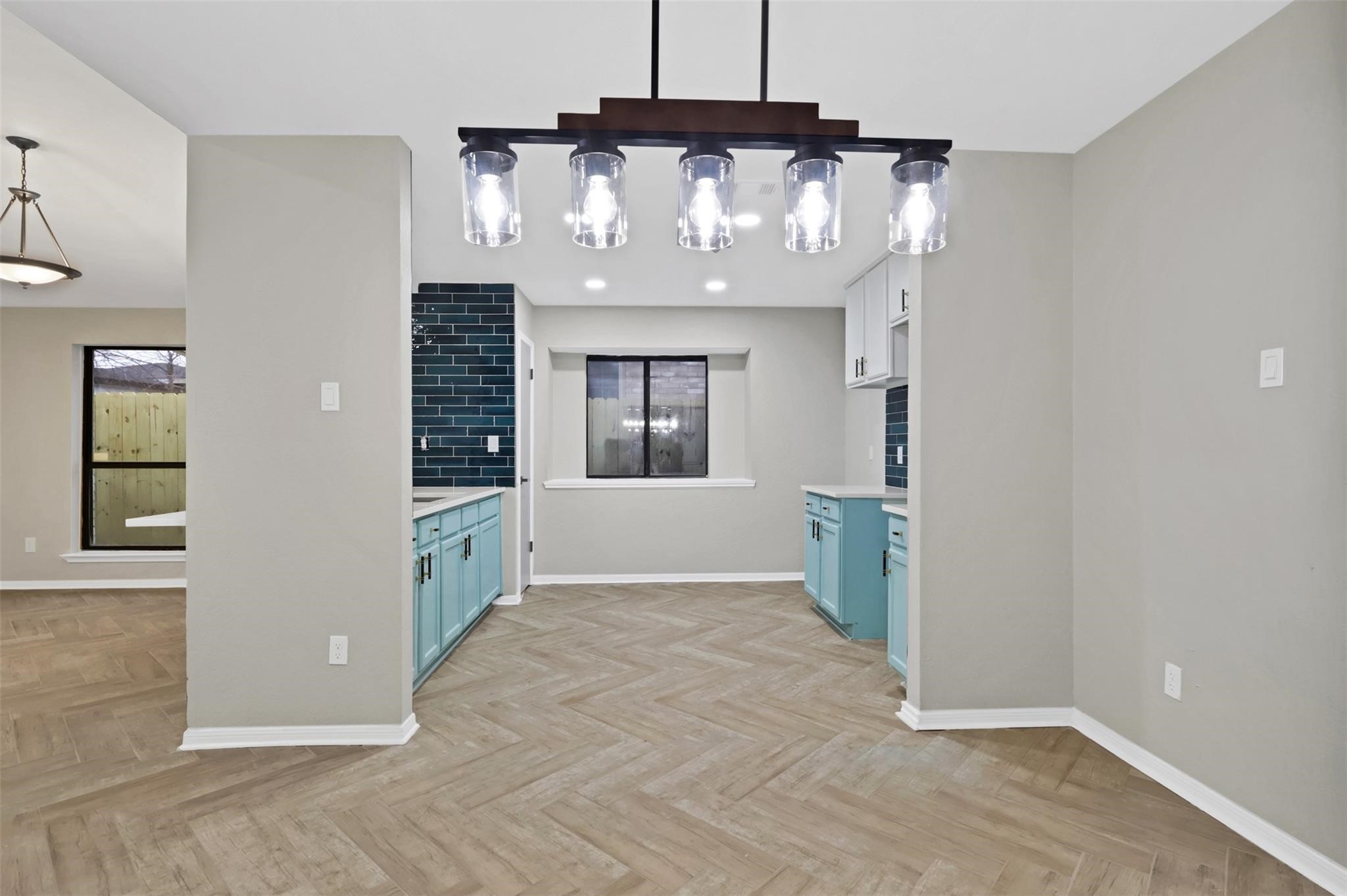 6624 Mattney Drive Dallas TX 75237