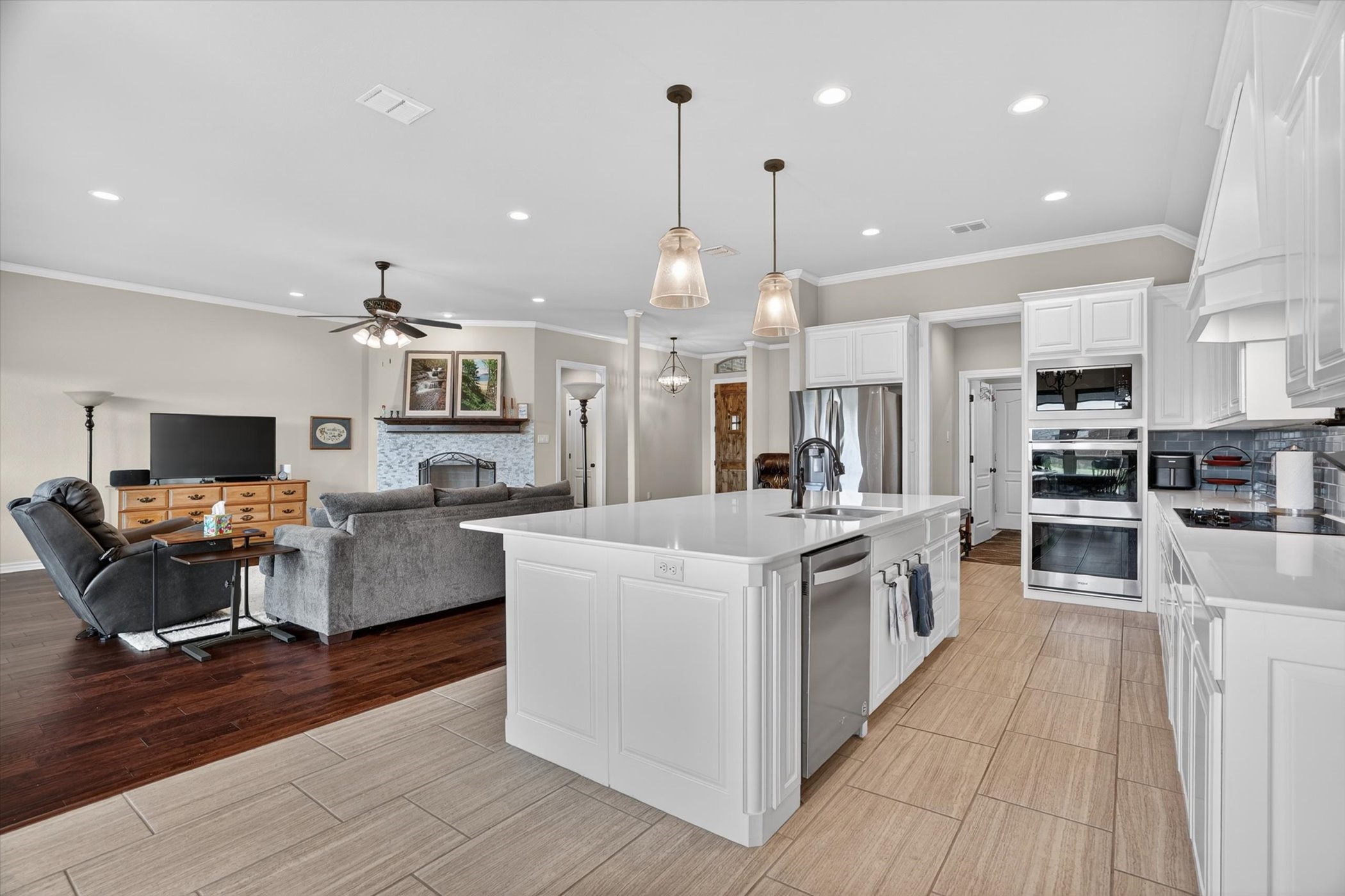 1032 Telford Trail Crowley TX 76036