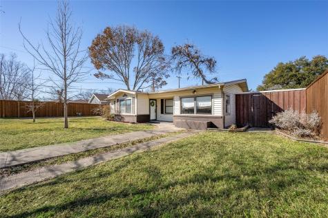 1745 Hilltop Drive Garland TX 75042