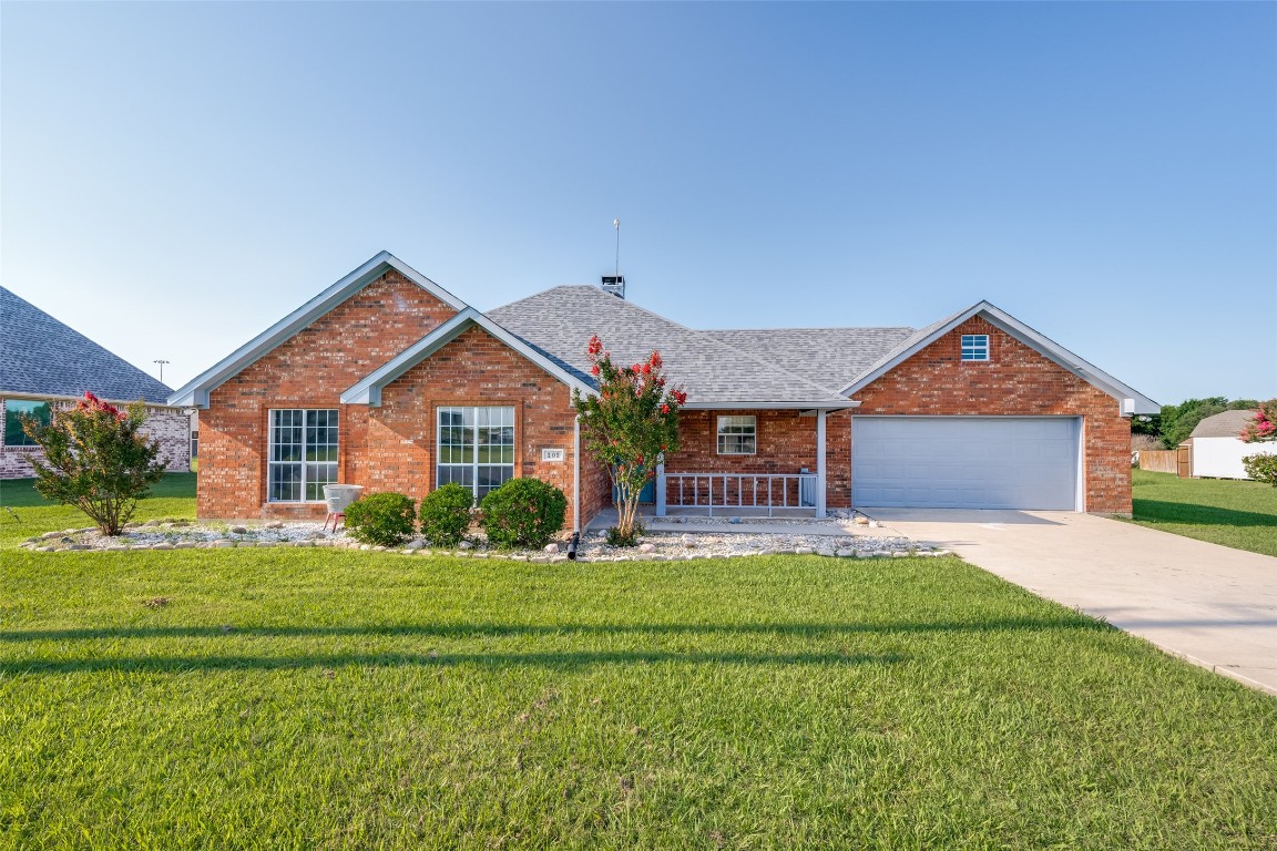 303 Tiger Lane Gunter TX 75058