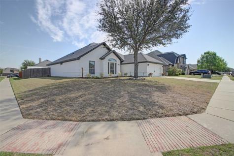332 Delaware Street Burleson TX 76028