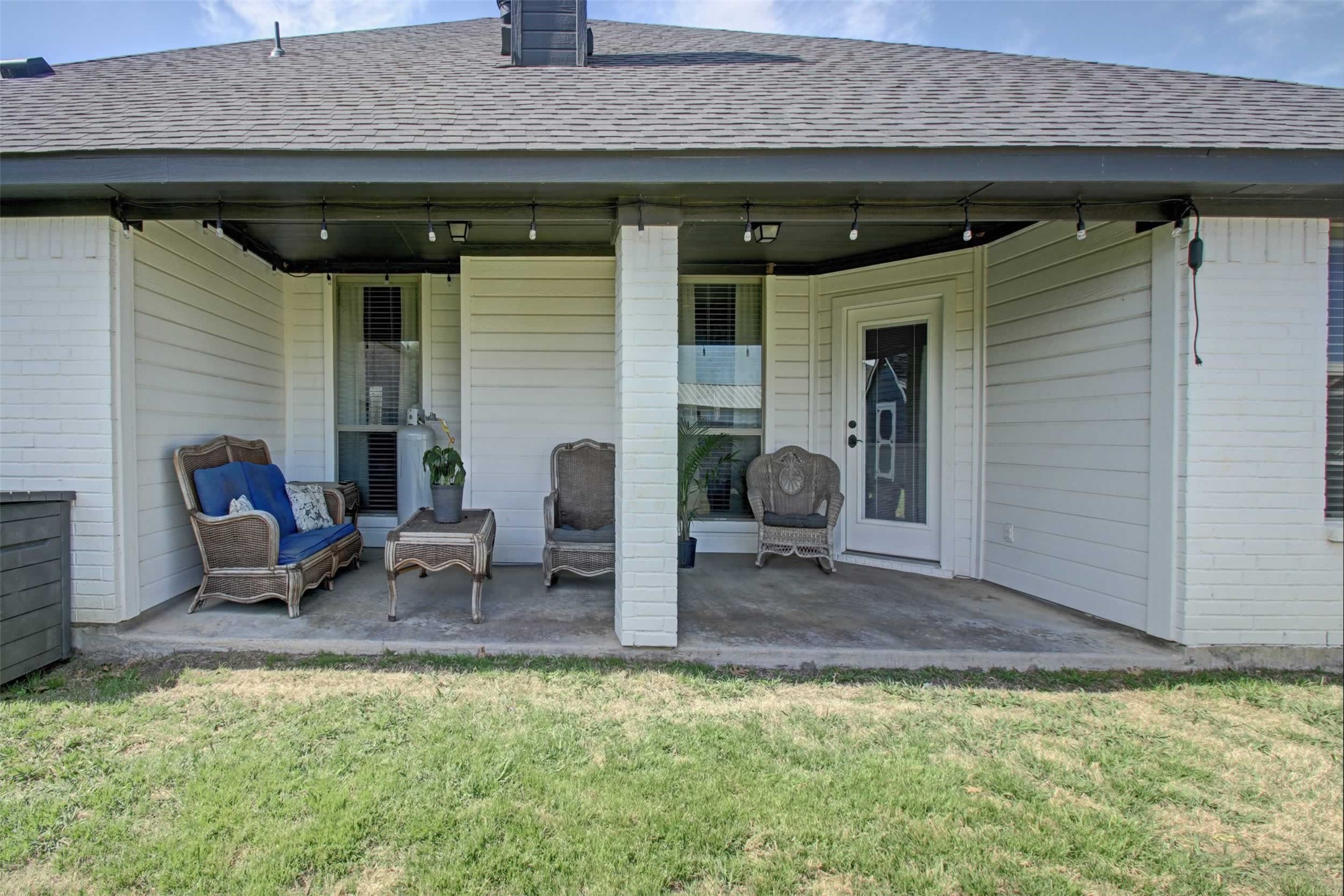 332 Delaware Street Burleson TX 76028