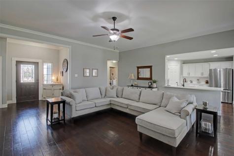 332 Delaware Street Burleson TX 76028