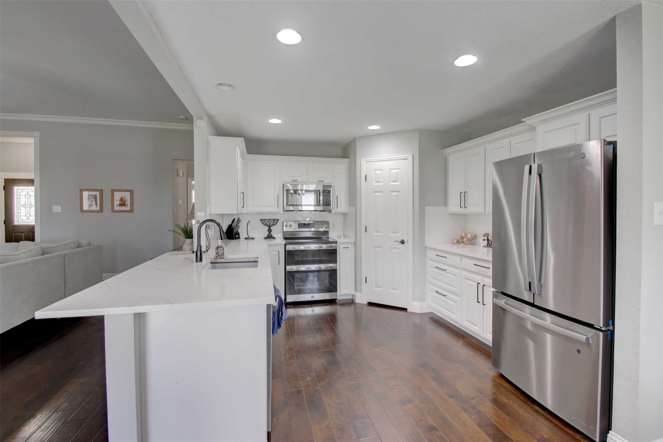 332 Delaware Street Burleson TX 76028