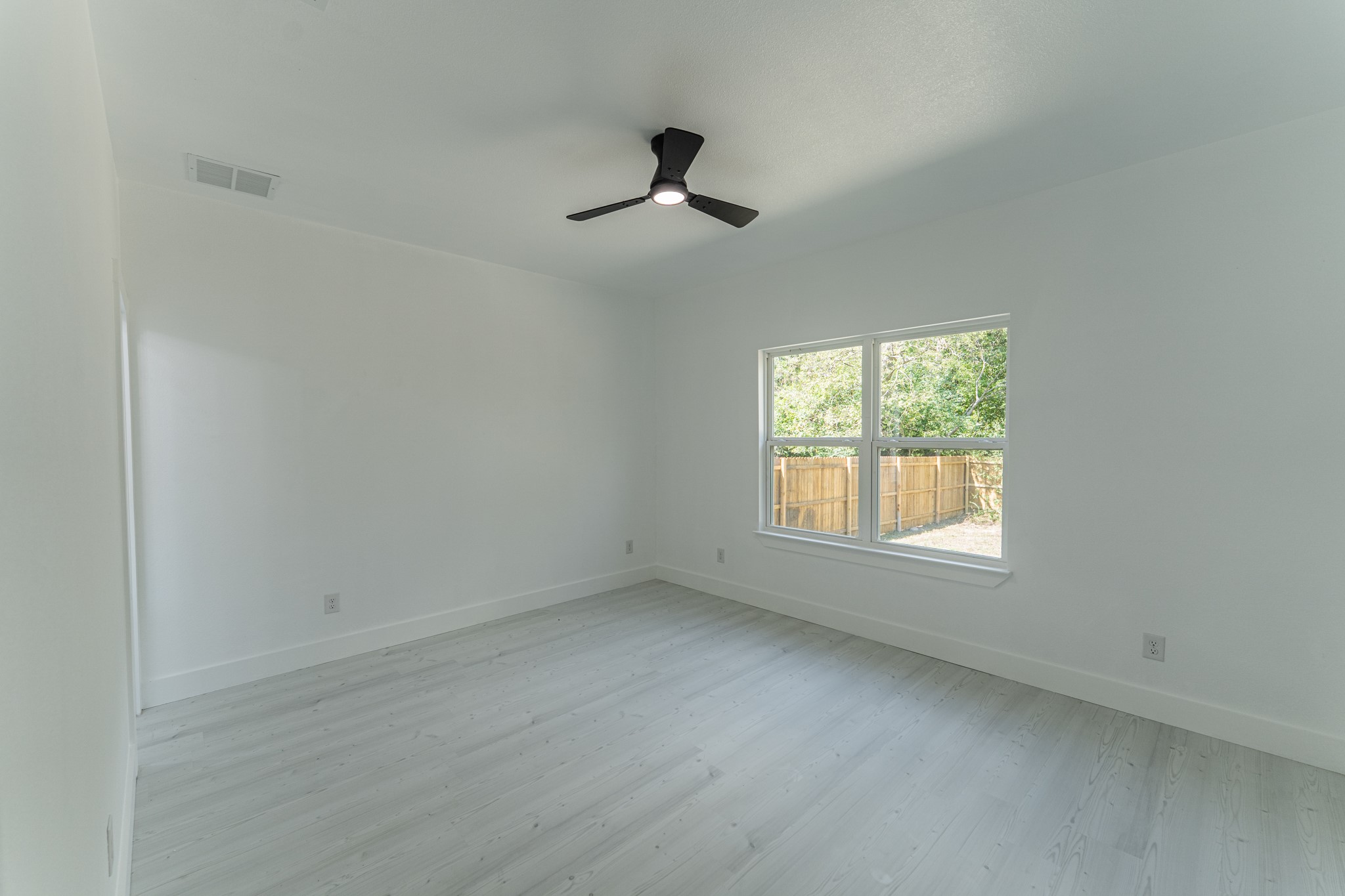 212 Beckham Street W Sulphur Springs TX 75482