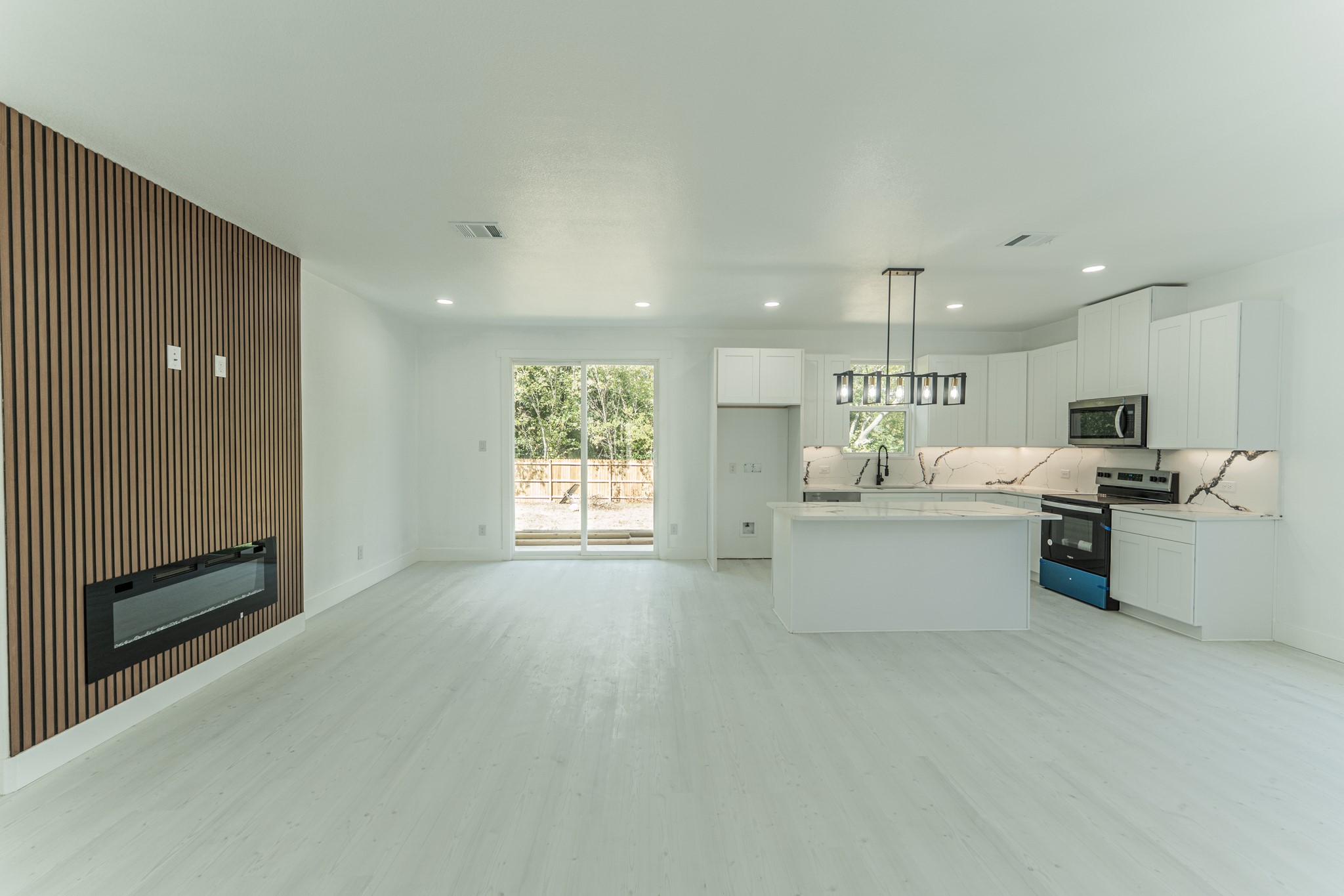 212 Beckham Street W Sulphur Springs TX 75482