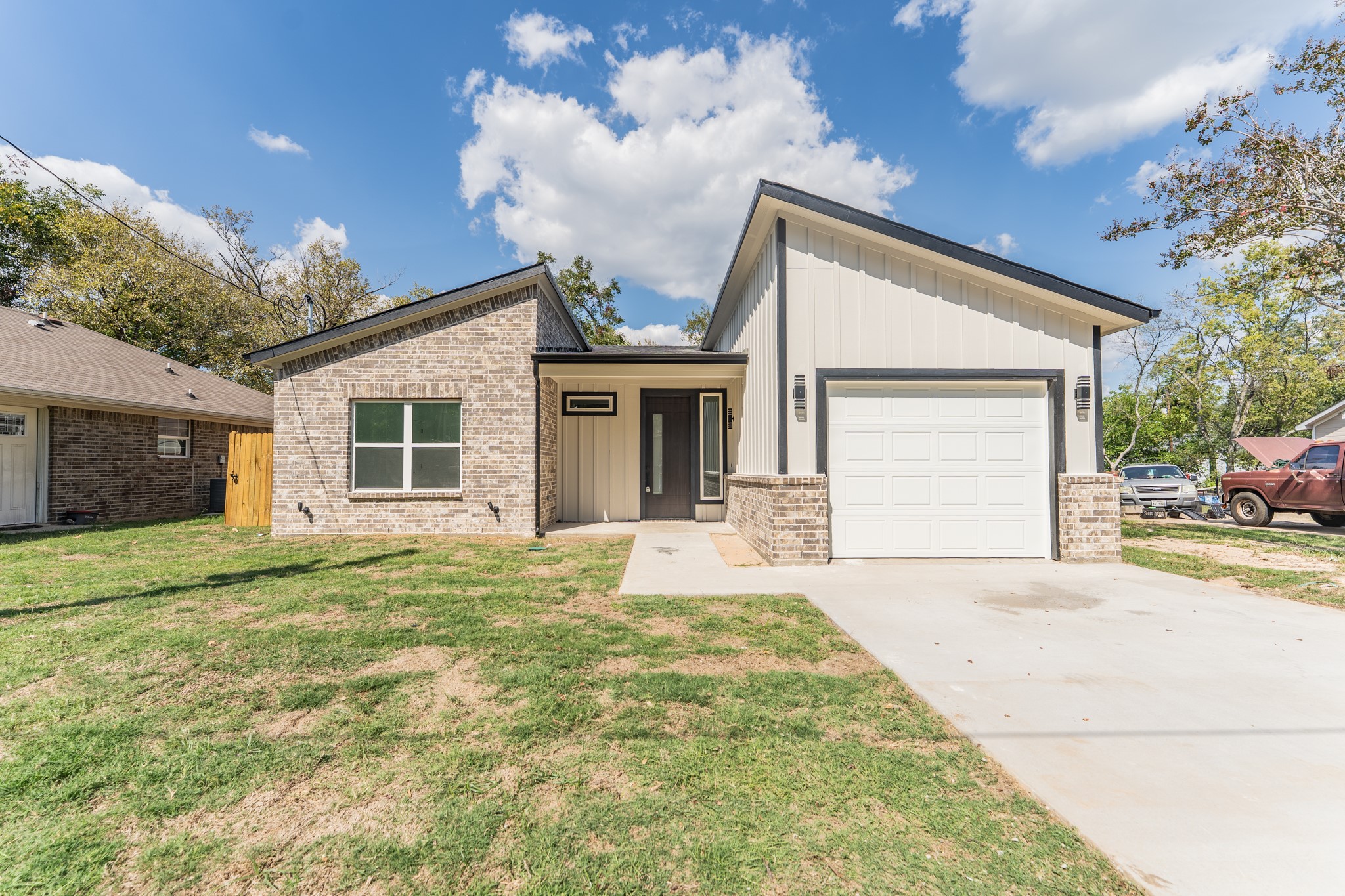 212 Beckham Street W Sulphur Springs TX 75482