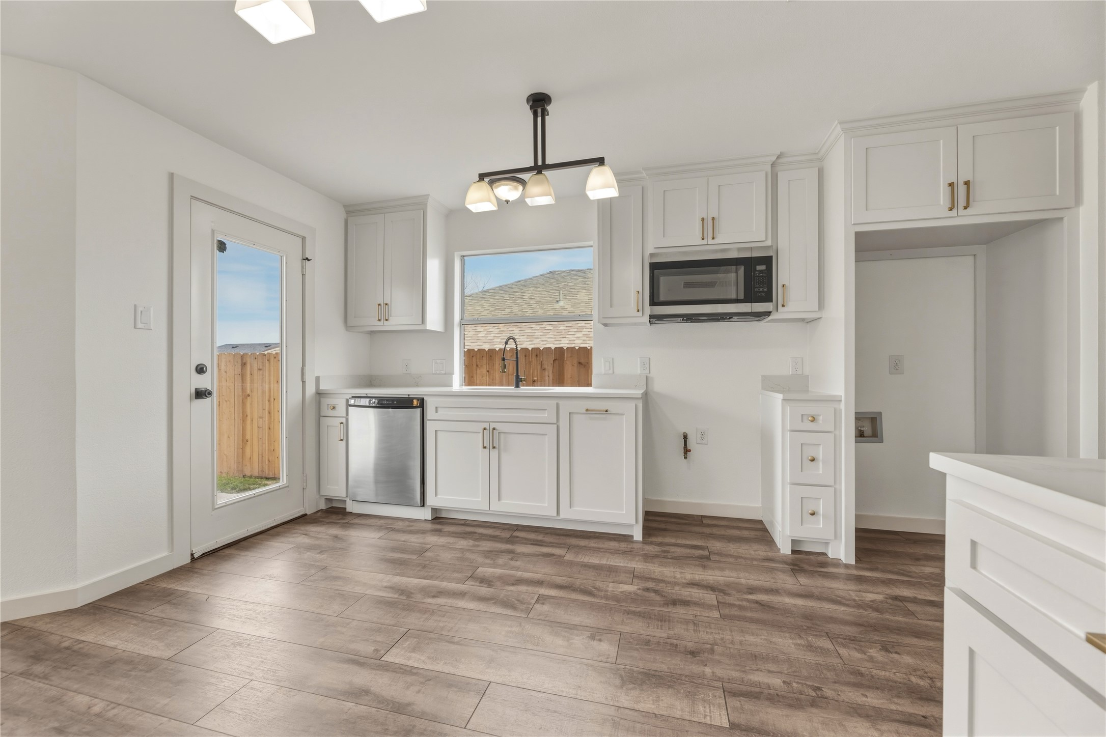 9808 Rockledge Road Fort Worth TX 76108