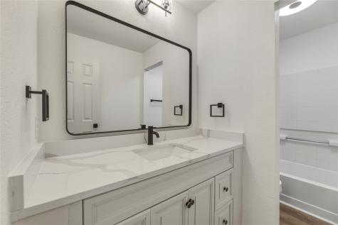 9808 Rockledge Road Fort Worth TX 76108