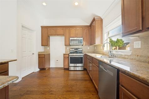 11009 Southerland Drive Denton TX 76207