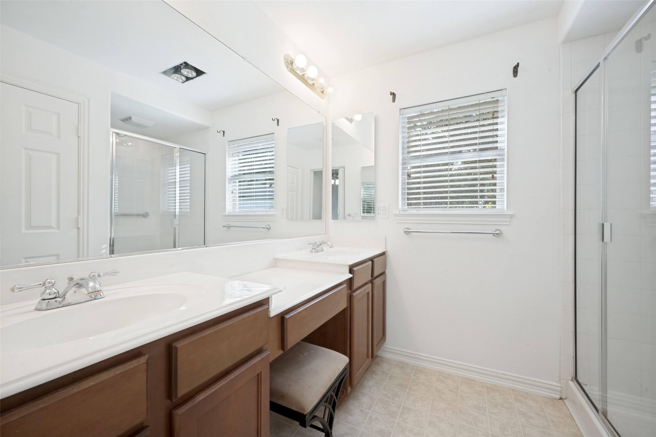 11009 Southerland Drive Denton TX 76207