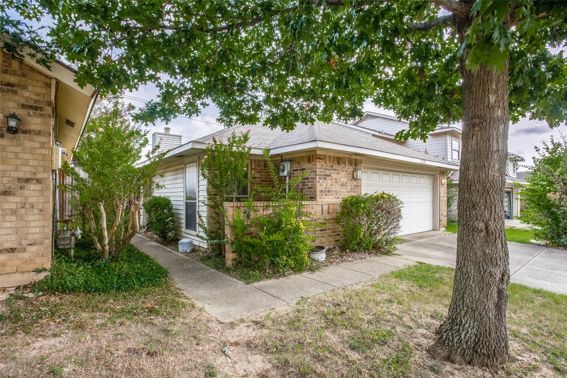 2609 Nova Drive Garland TX 75044