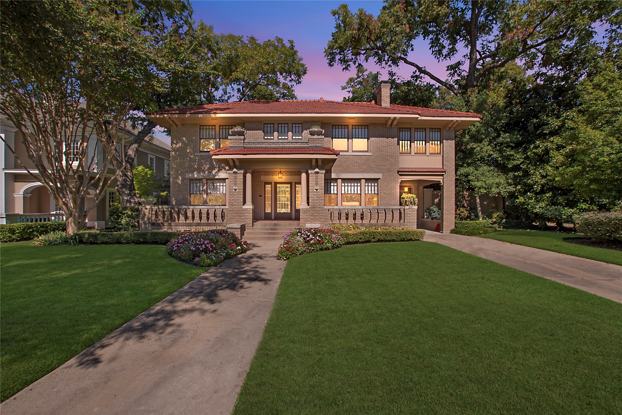 4929 Swiss Avenue Dallas TX 75214