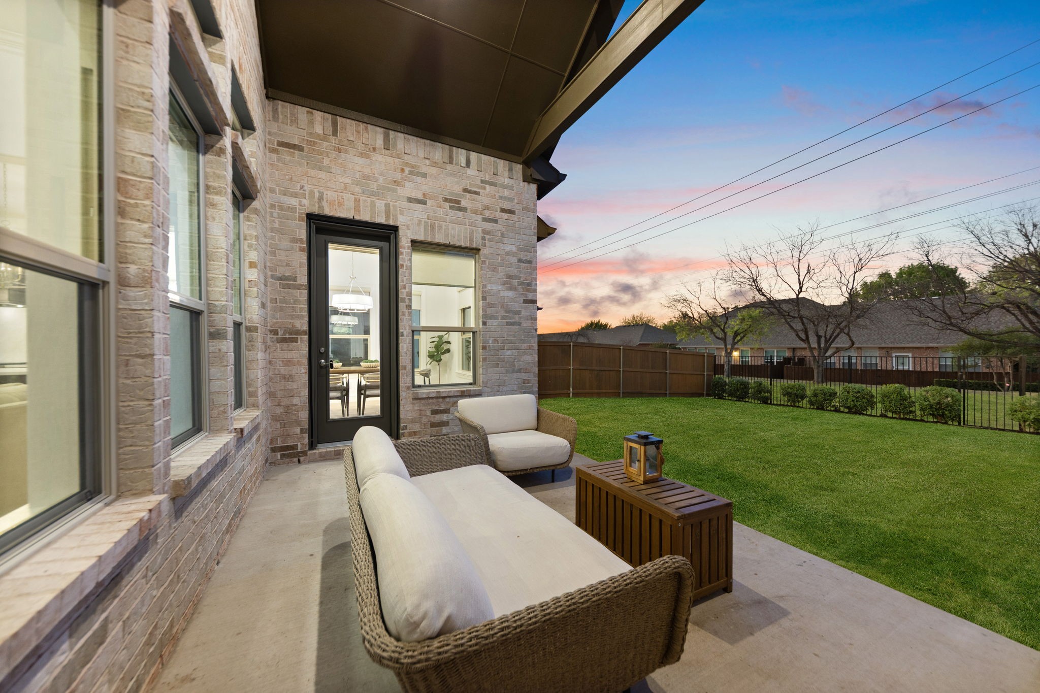 2553 Hampstead Lane Carrollton TX 75010