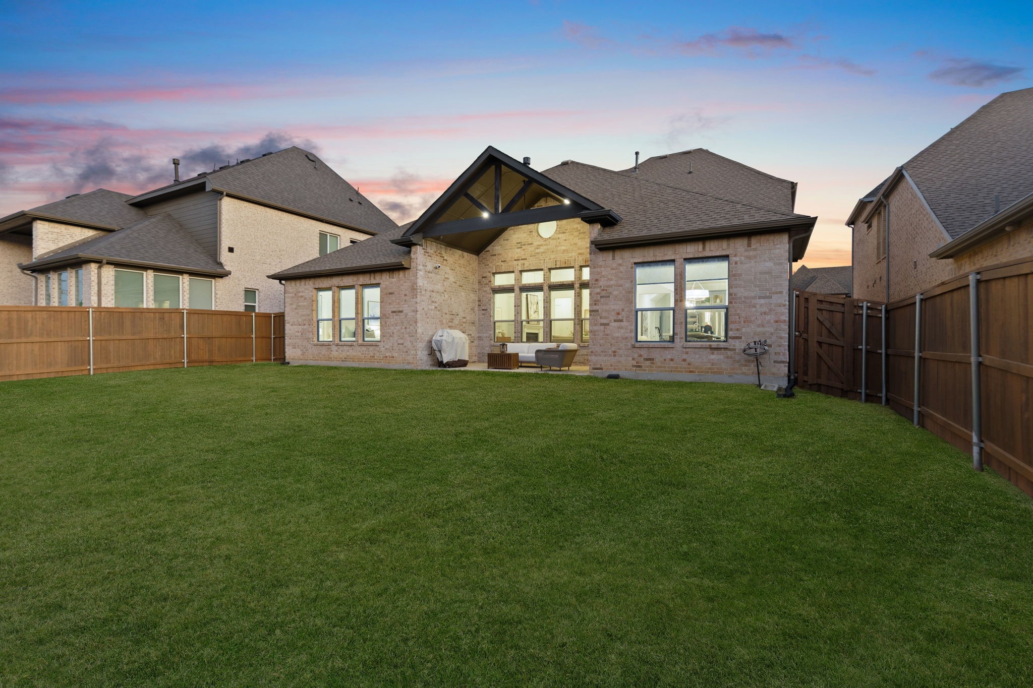 2553 Hampstead Lane Carrollton TX 75010