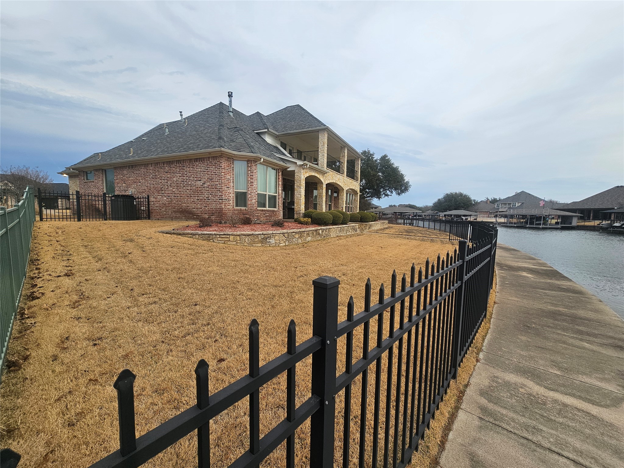 1103 Mallard Way Granbury TX 76048