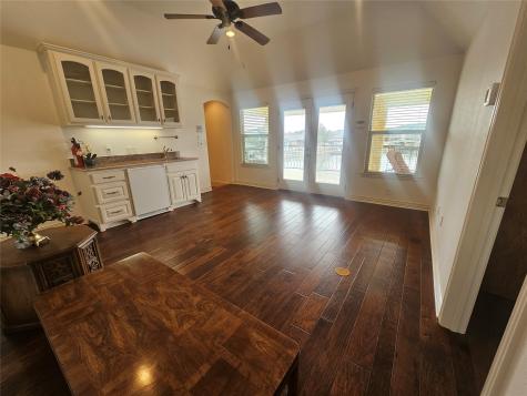 1103 Mallard Way Granbury TX 76048