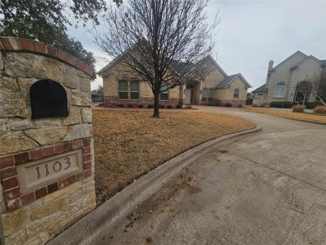 1103 Mallard Way Granbury TX 76048