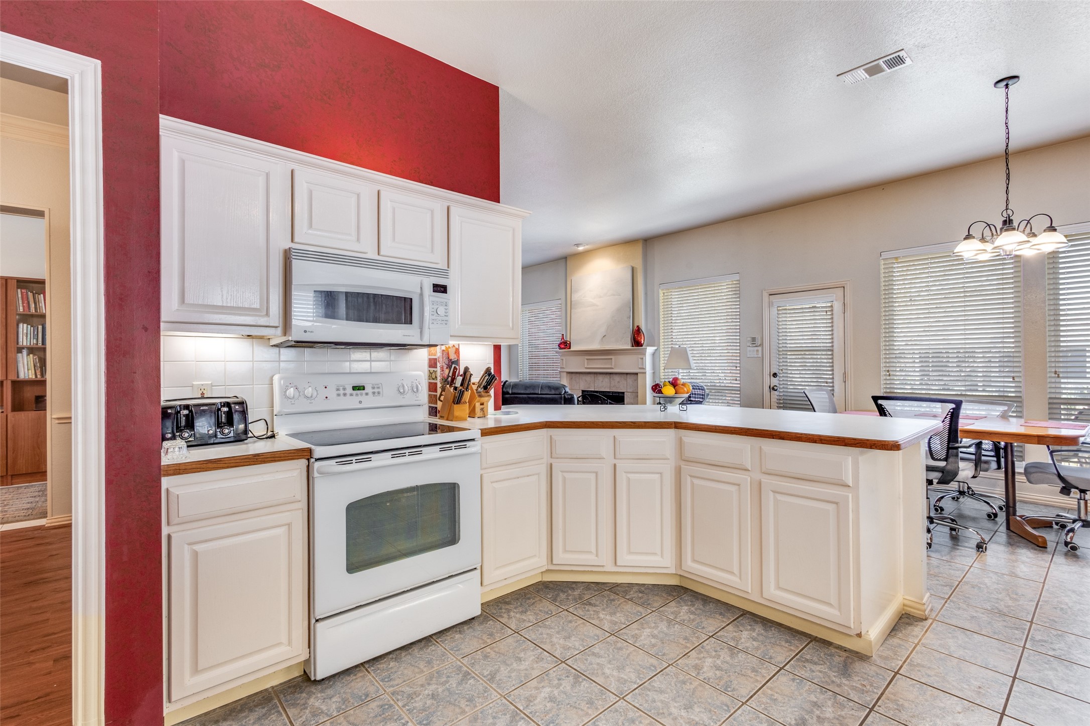 3016 Deer Trail Mckinney TX 75071