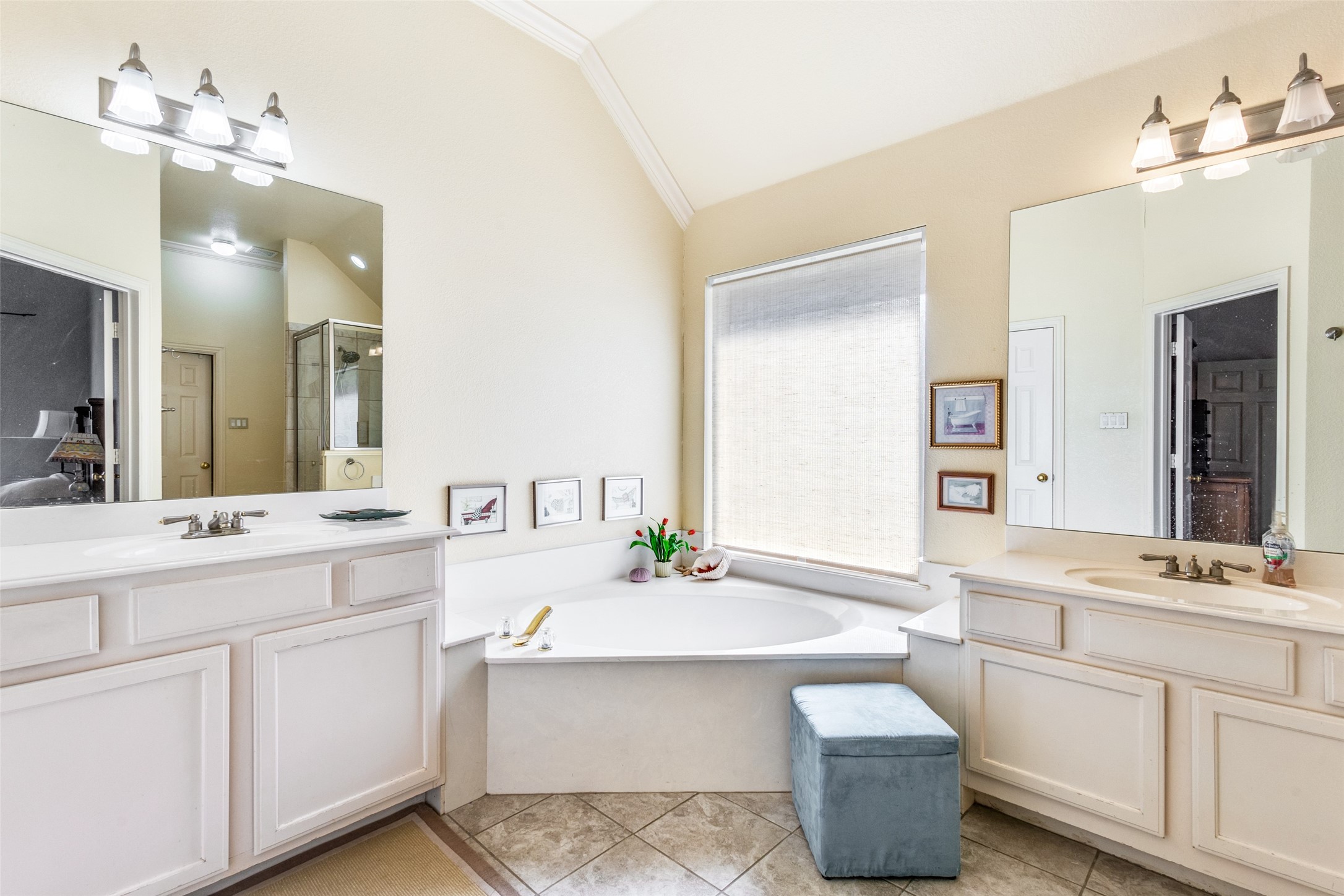 3016 Deer Trail Mckinney TX 75071