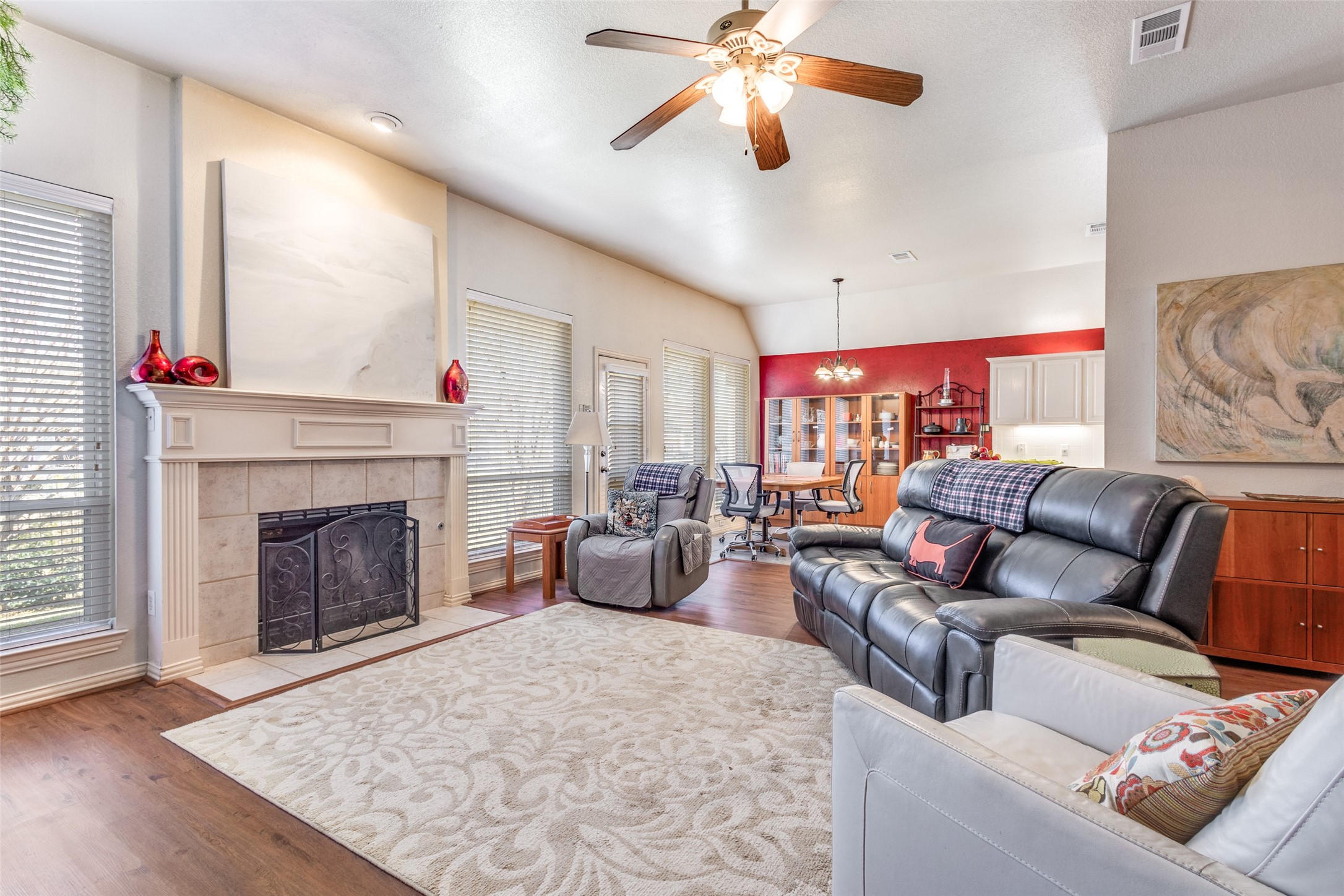 3016 Deer Trail Mckinney TX 75071