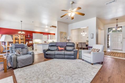 3016 Deer Trail Mckinney TX 75071