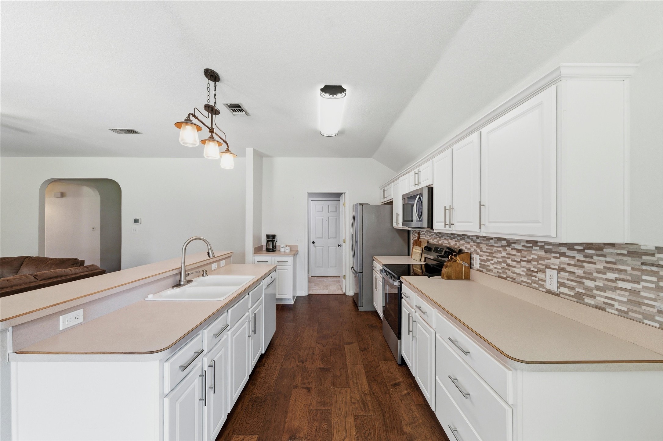 348 Meador Lane Burleson TX 76028