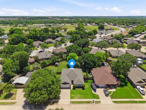 348 Meador Lane Burleson TX 76028