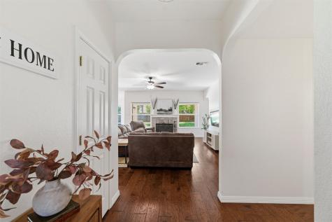 348 Meador Lane Burleson TX 76028