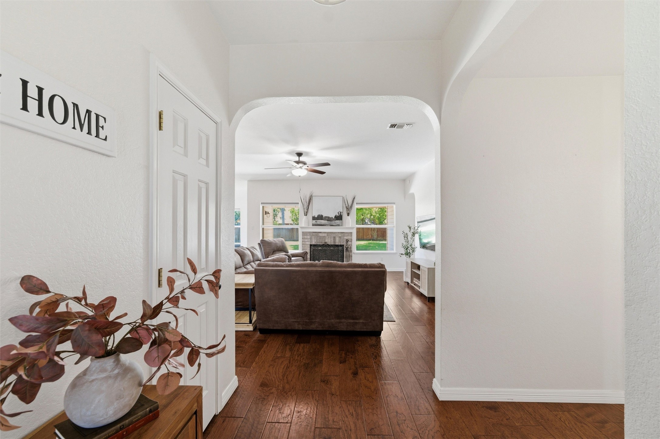 348 Meador Lane Burleson TX 76028