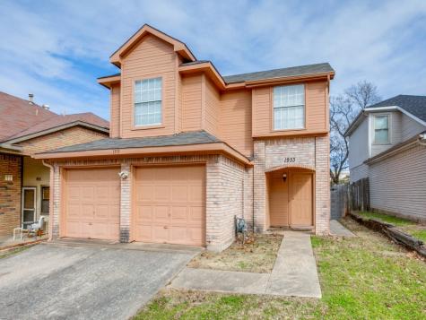 1933 Geary Street Garland TX 75043