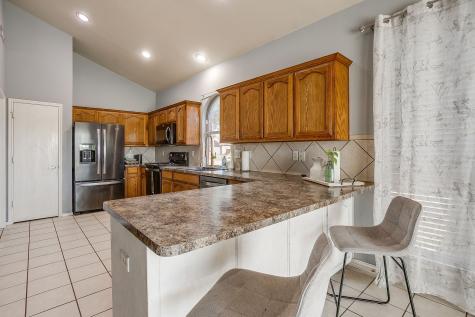 1209 Spanish Moss Drive Burleson TX 76028