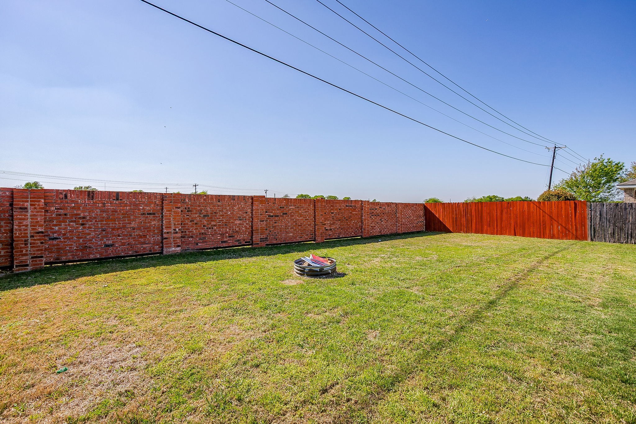1209 Spanish Moss Drive Burleson TX 76028