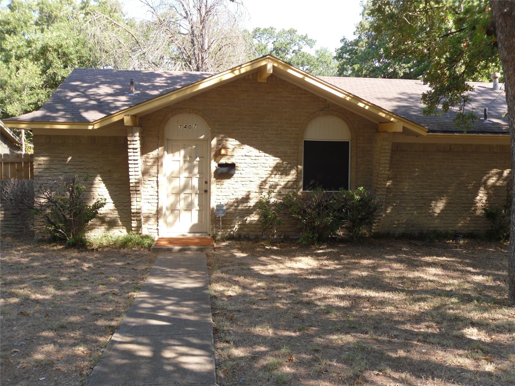 7407 Gayglen Drive Dallas TX 75217