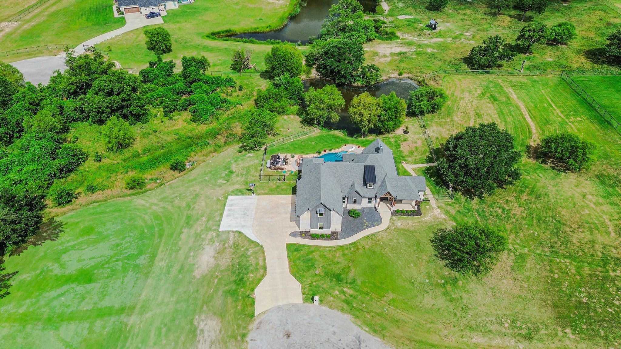 401 Spring Valley Road Weatherford TX 76087