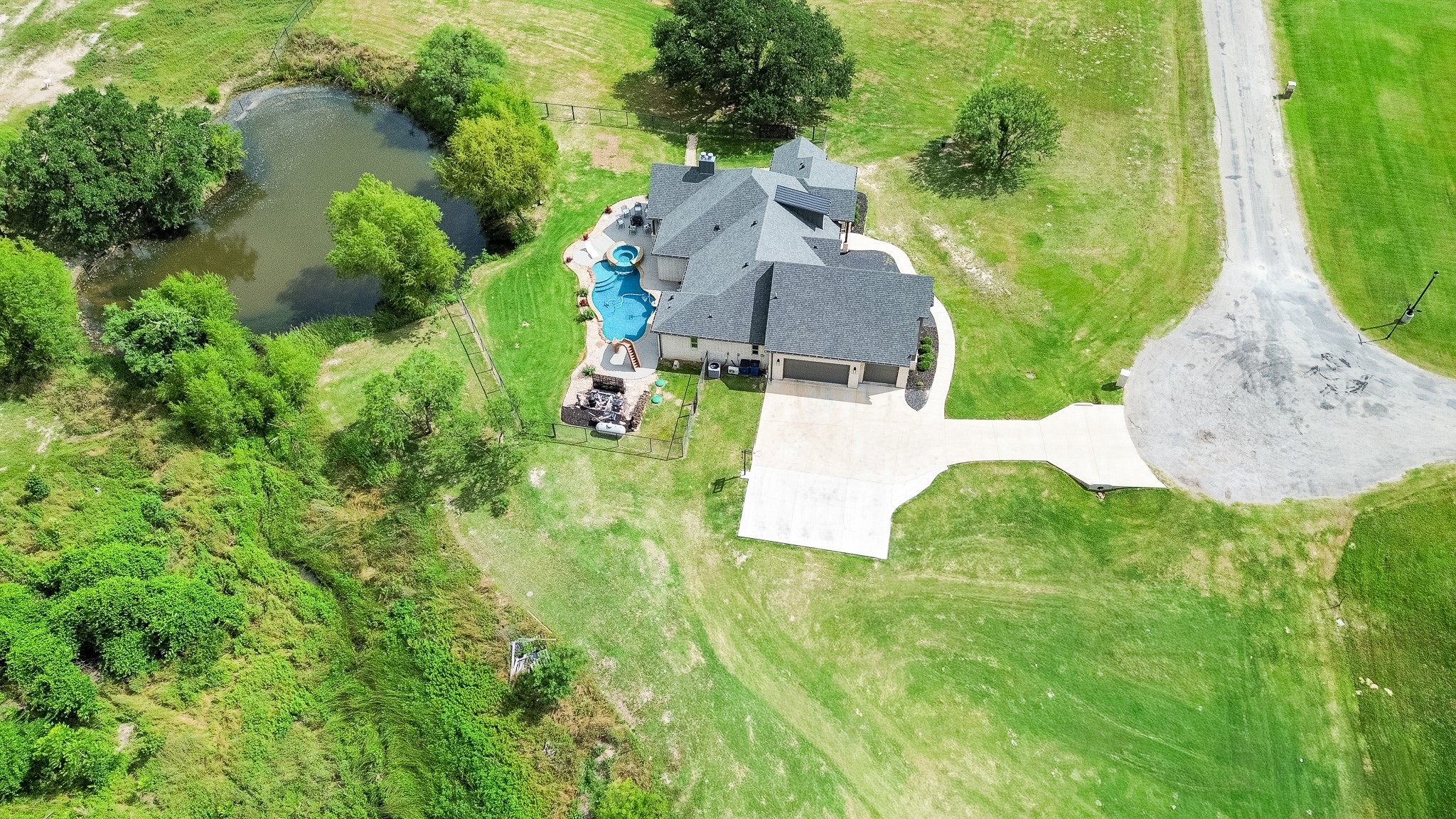 401 Spring Valley Road Weatherford TX 76087